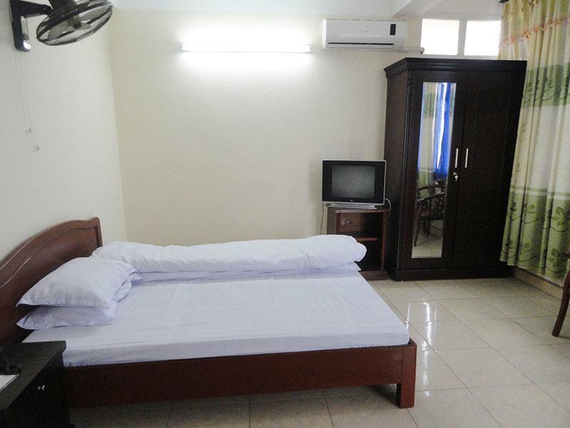 Cuc Phuong Bungalow Nho Quan Room photo